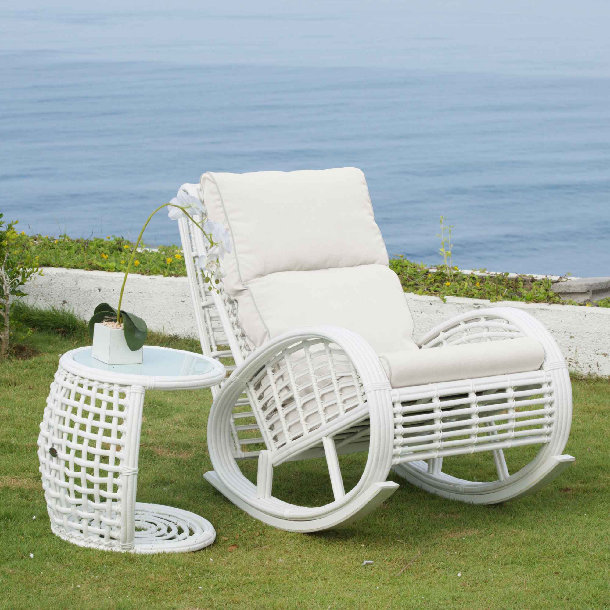 Dynasty Daybed with Canopy and Sunbrella Cushions