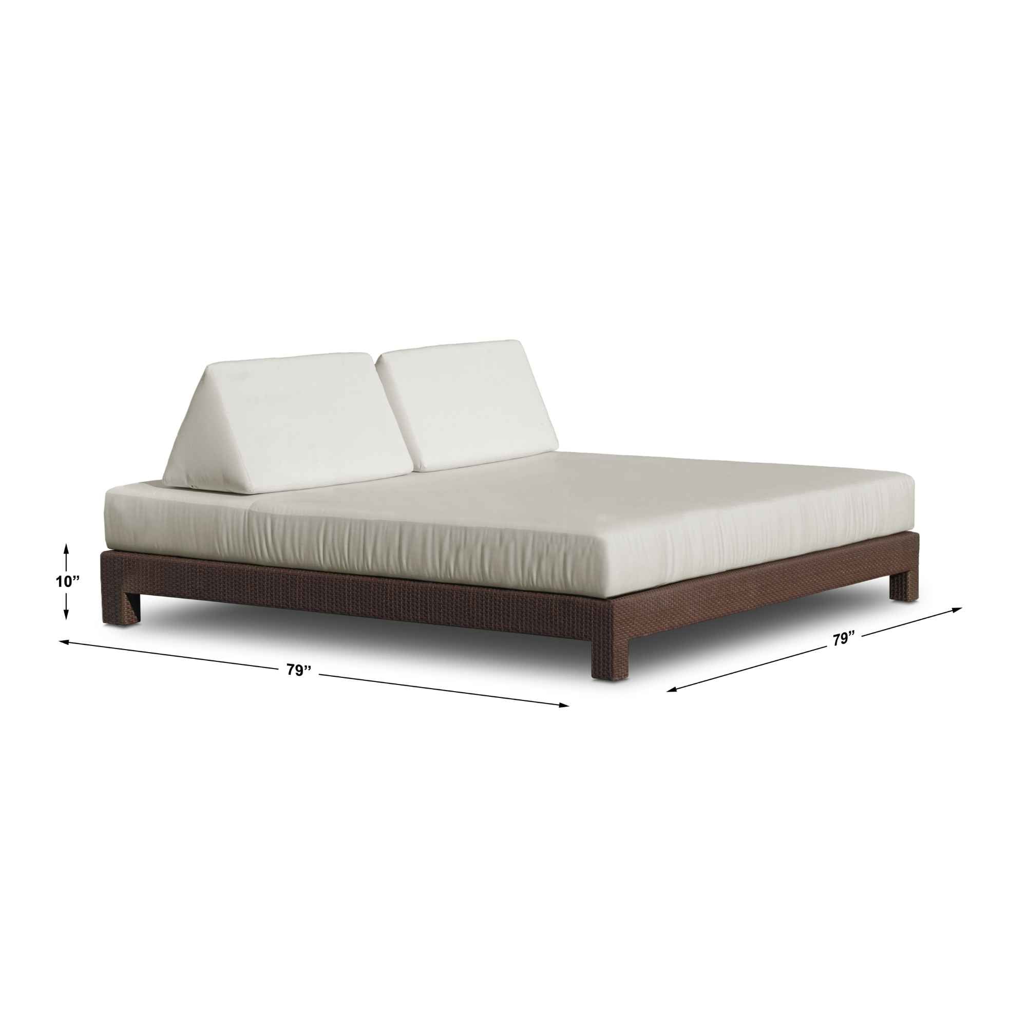 Anibal Daybed with Sunbrella Cushion