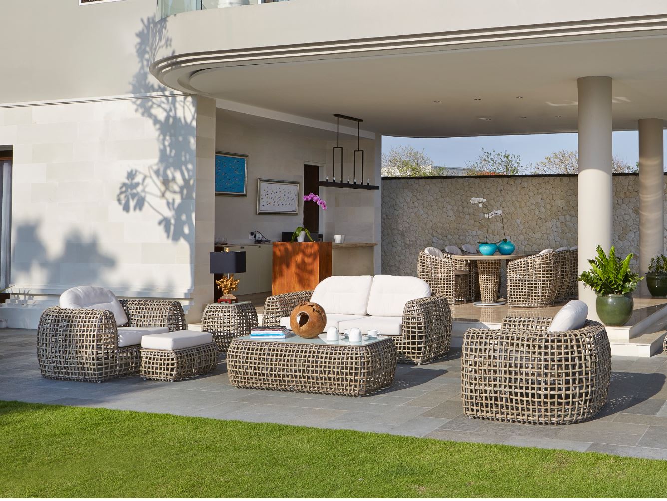 Dynasty 5-Piece Seating Set with Sunbrella Cushion