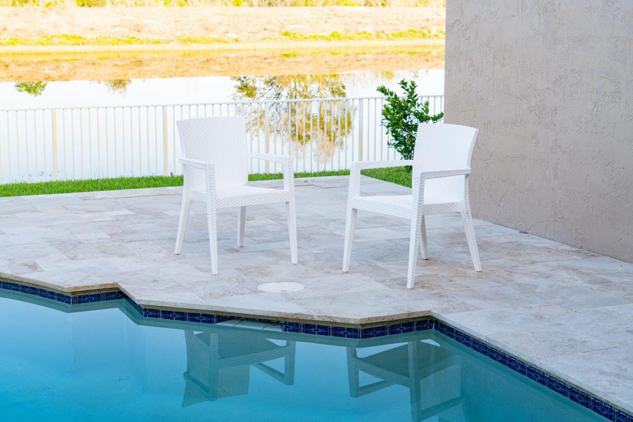 Montana Set of 2 Stackable Armchair-White